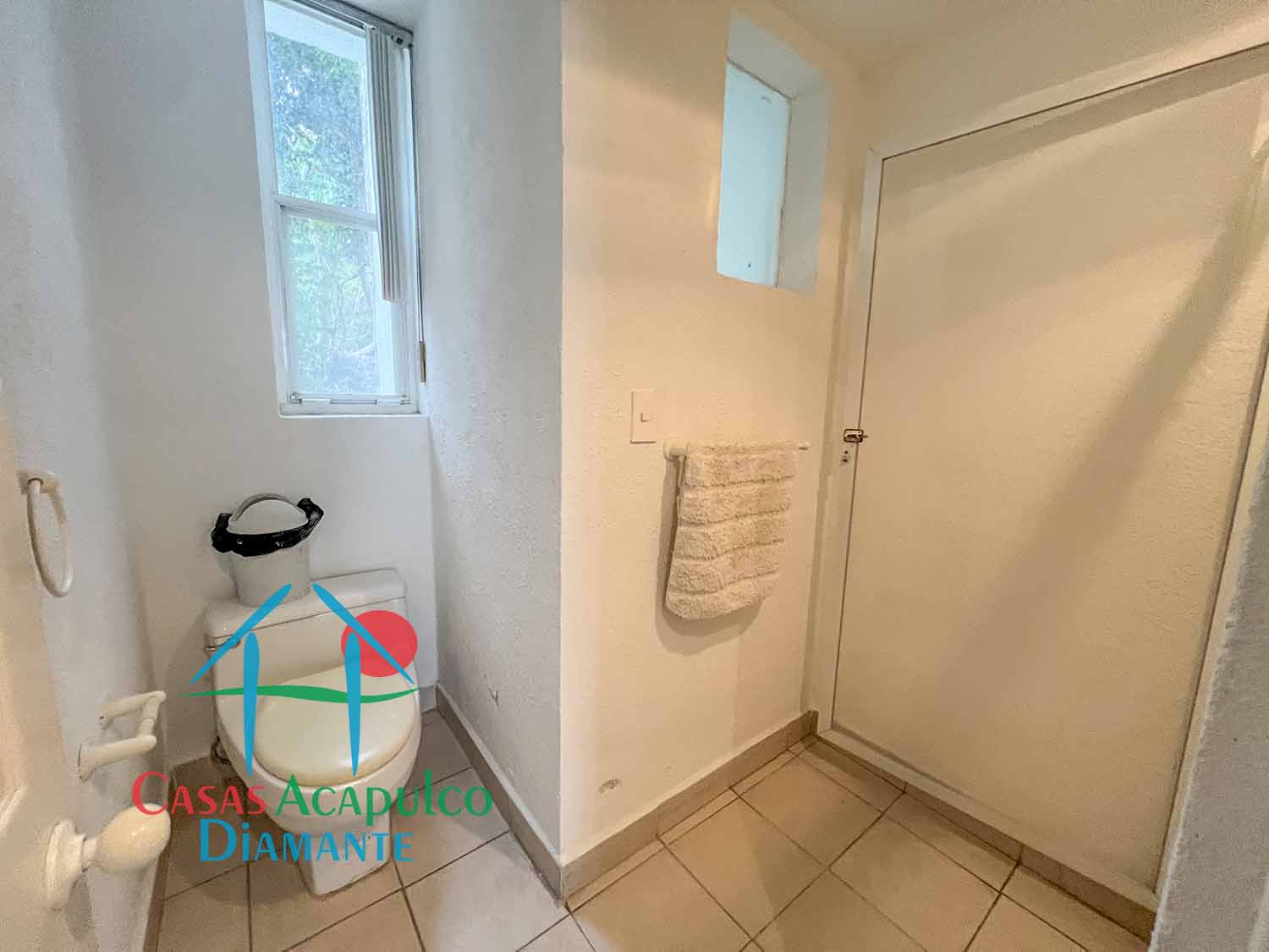 Brisas Diamante T2 119 - Baño completo 1